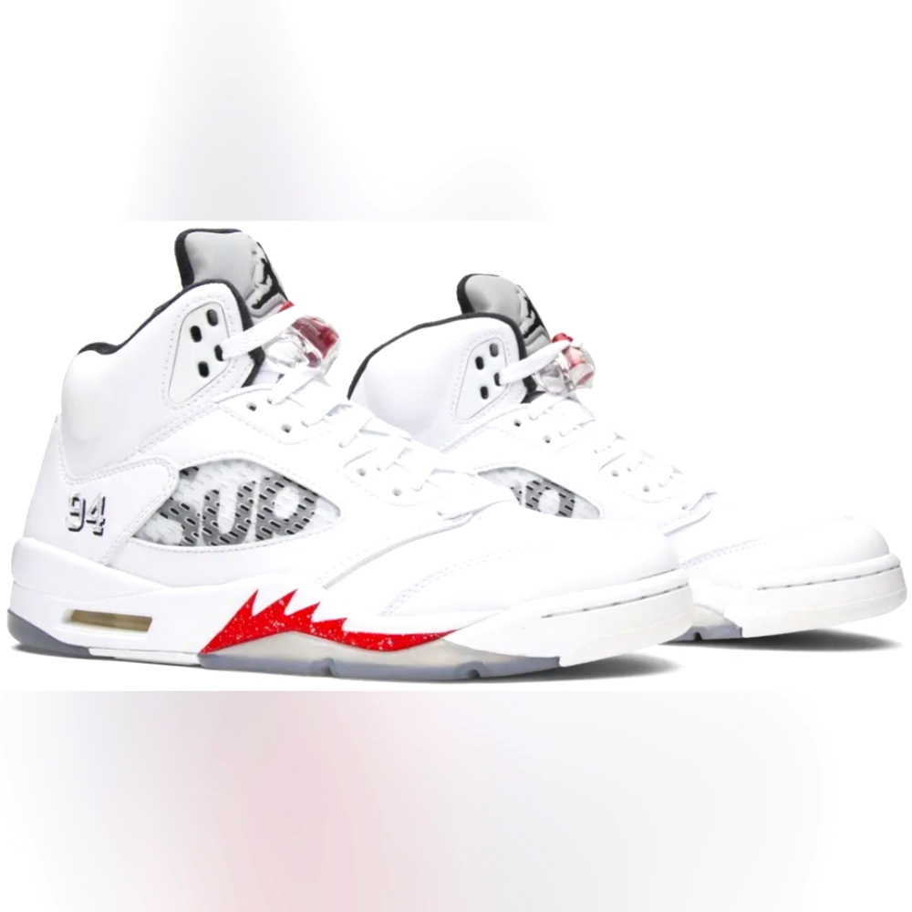 2015Supreme x Air Jordan 5 Retro 'White'